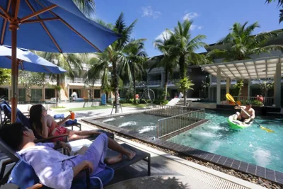 A2 Pool Resort, Phuket Town - scheduled shuttle to Phuket Old Town – Photos 8